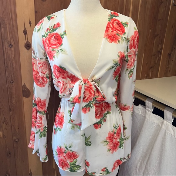 Rose print Rompers - Picture 4 of 4